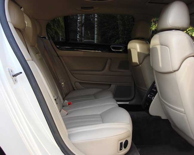 Modern Wedding Cars image 18